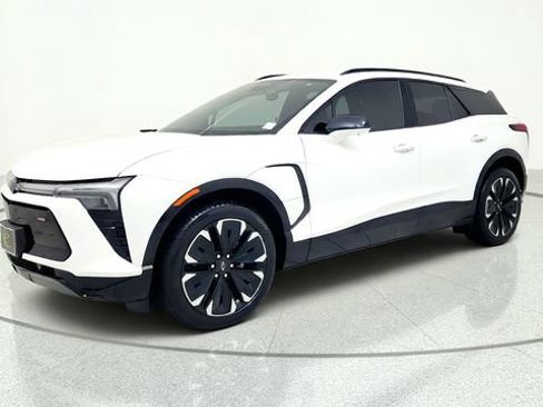 Used 2024 Chevrolet Blazer EV RS AWD/4WD image 4