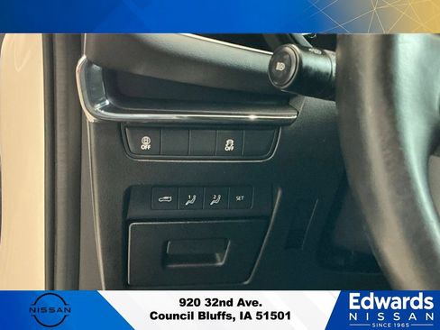 Used 2023 MAZDA MAZDA3 s FWD image 21