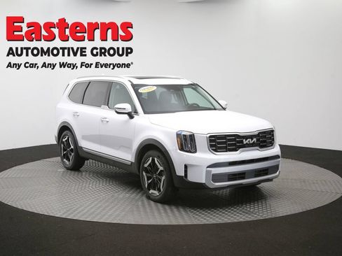 Used 2025 Kia Telluride S FWD image 52