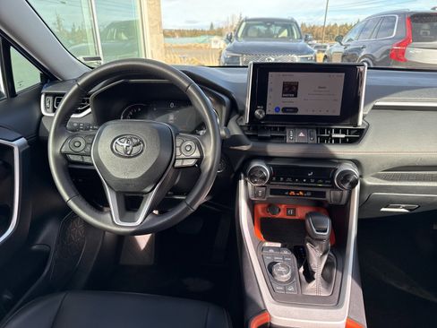 Used 2024 Toyota RAV4 Adventure image 18