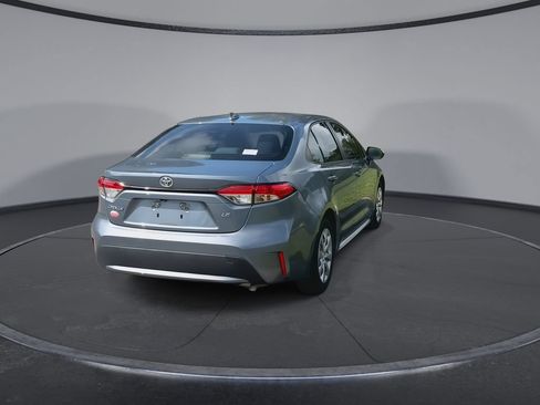 Certified 2022 Toyota Corolla LE FWD image 8