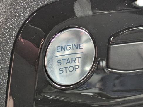 New 2025 Ford Escape ST-Line w/ Equipment Group 301A image 22