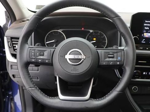 Used 2023 Nissan Rogue SL w/ SL Premium Package image 49