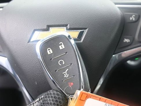 Used 2024 Chevrolet Equinox LT image 34