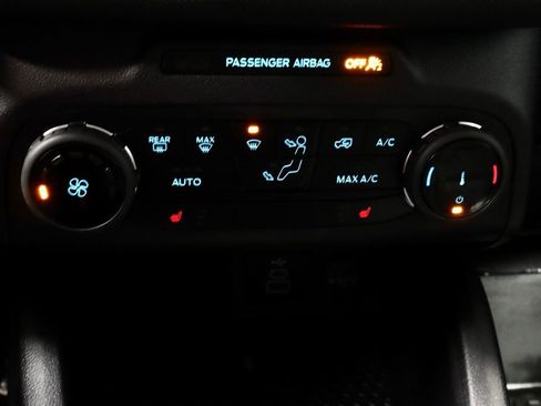 Certified 2024 Ford Bronco Sport Big Bend w/ Convenience Package AWD/4WD image 30