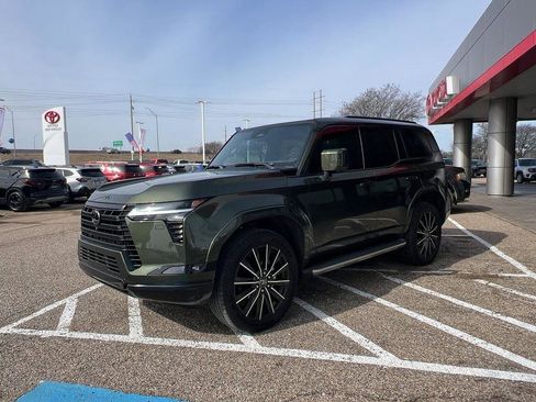 Used 2025 Lexus GX 550 GX 550 Luxury image 2