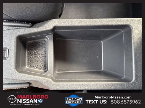 Used 2023 Nissan Kicks SR image 27