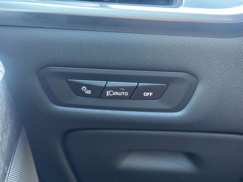 Used 2025 BMW X5 sDrive40i w/ Climate Comfort Package RWD image 19