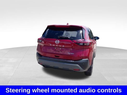 Used 2021 Nissan Rogue SV AWD/4WD image 12