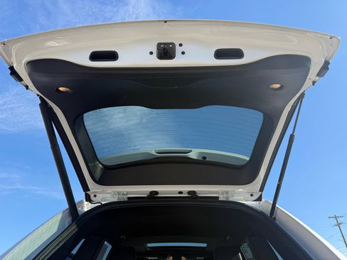 Used 2015 Jeep Grand Cherokee Altitude image 45