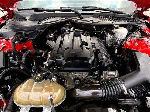 Used 2018 Ford Mustang Premium RWD image 28