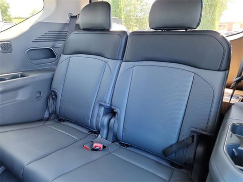 New 2026 Kia EV9 Light image 16