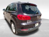 Used 2016 Volkswagen Tiguan SE image 3