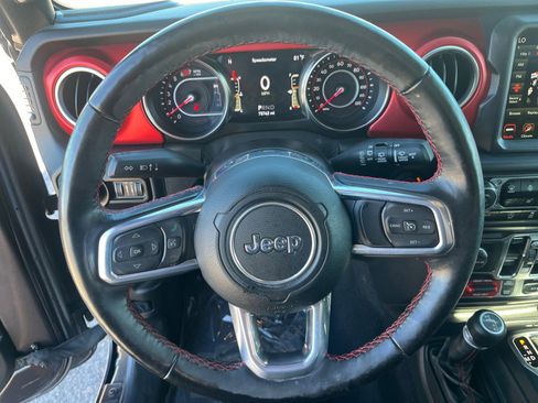 Used 2021 Jeep Wrangler Unlimited Rubicon image 9