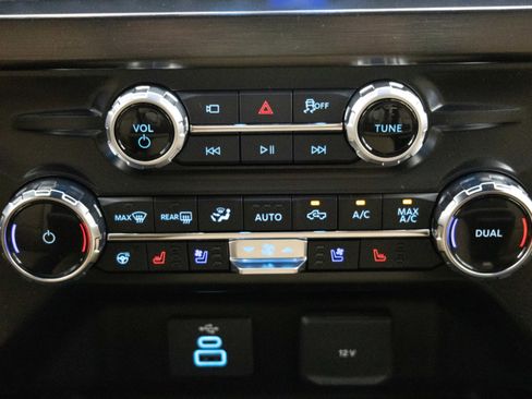 New 2026 Ford F350 Lariat AWD/4WD image 34