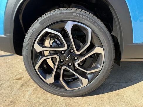 New 2026 Chevrolet Trax RS w/ Driver Confidence Package image 11