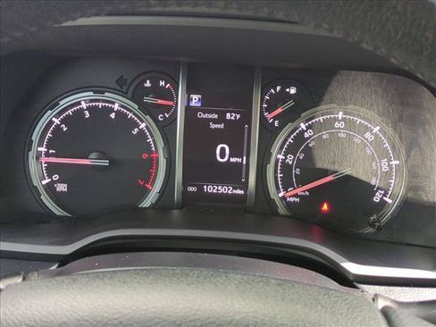 Used 2020 Toyota 4Runner TRD Off-Road Premium AWD/4WD image 11