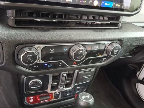 Used 2025 Jeep Wrangler Unlimited Sport S 4xe image 16