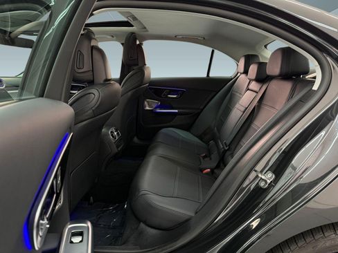 Used 2023 Mercedes-Benz C 300 Sedan image 12