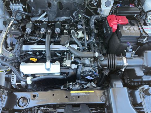 Used 2025 Nissan Kicks Play S FWD image 21