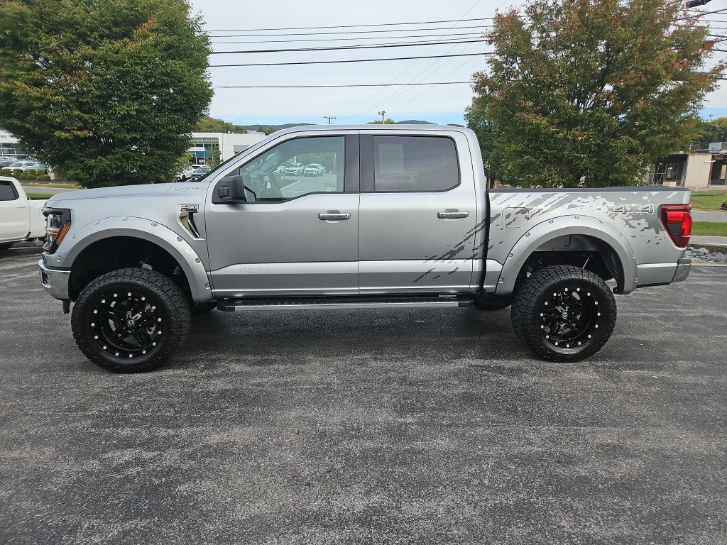 Used 2025 Ford F150 XLT w/ Equipment Group 301A Standard AWD/4WD image 2