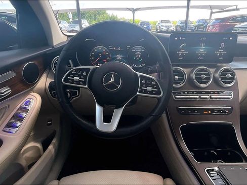 Used 2022 Mercedes-Benz GLC 300 4MATIC image 6