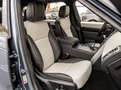 Certified 2023 Land Rover Discovery S R-Dynamic AWD/4WD image 34