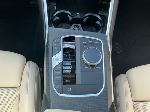New 2026 BMW 330i xDrive Sedan w/ Premium Package image 11