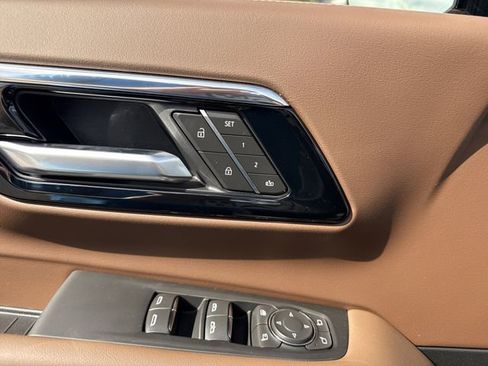 New 2026 Chevrolet Tahoe High Country image 13