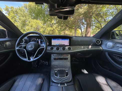 Used 2021 Mercedes-Benz E 350 4MATIC Sedan w/ Premium Package image 53