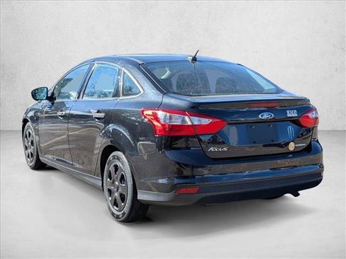 Used 2014 Ford Focus S image 7