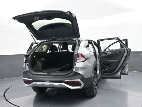 Used 2025 Kia Sportage LX image 66