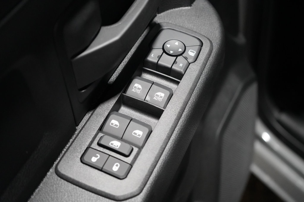 New 2027 RAM 3500 Tradesman AWD/4WD image 17