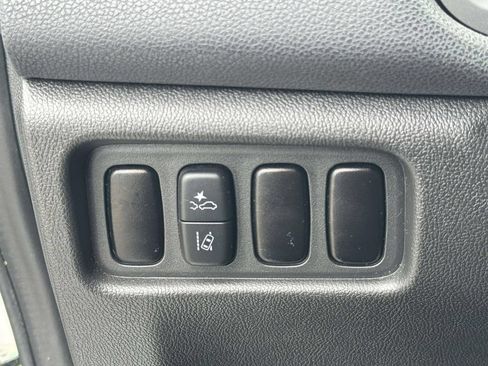 Used 2021 Mitsubishi Outlander Sport ES AWD/4WD image 22