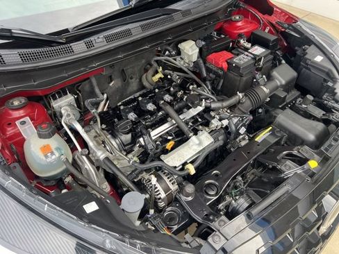 Used 2023 Nissan Kicks SR w/ SR Premium Package FWD image 35