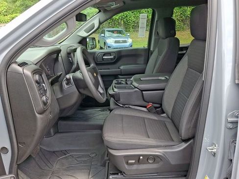 Used 2025 Chevrolet Silverado 1500 Custom AWD/4WD image 10
