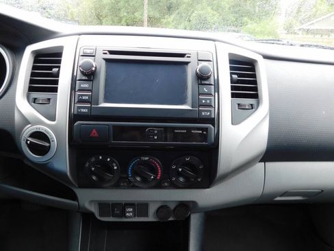 Used 2013 Toyota Tacoma 4x4 Double Cab w/ TRD T/X Baja Series image 10