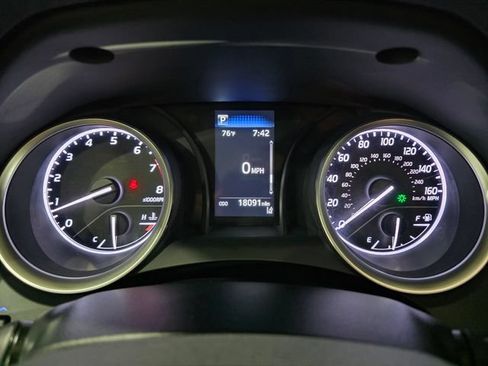 Used 2024 Toyota Camry LE FWD image 17