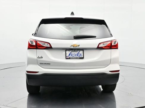 Used 2020 Chevrolet Equinox LS w/ LS Convenience Package image 6