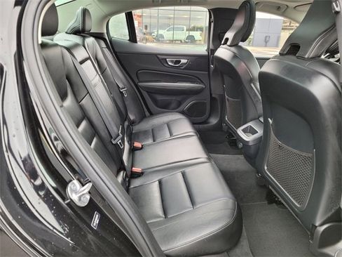 Used 2024 Volvo S60 B5 Core image 16