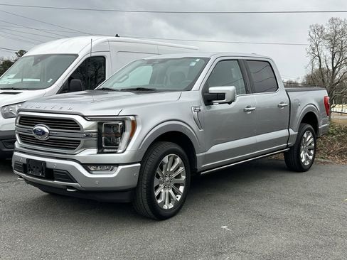 Used 2022 Ford F150 Limited image 2
