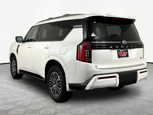 Certified 2025 Nissan Armada SL AWD/4WD image 4