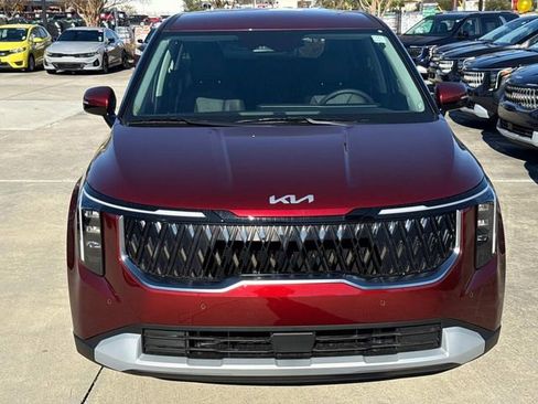 New 2026 Kia Carnival image 2