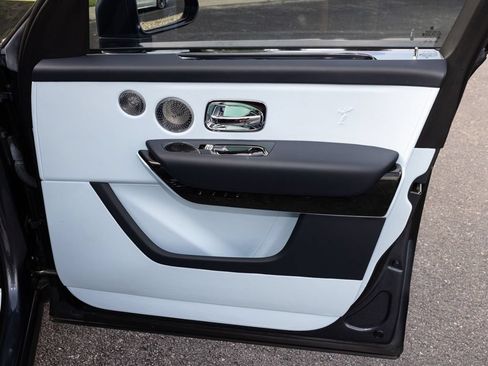 Certified 2022 Rolls-Royce Cullinan w/ Cullinan Package AWD/4WD image 80