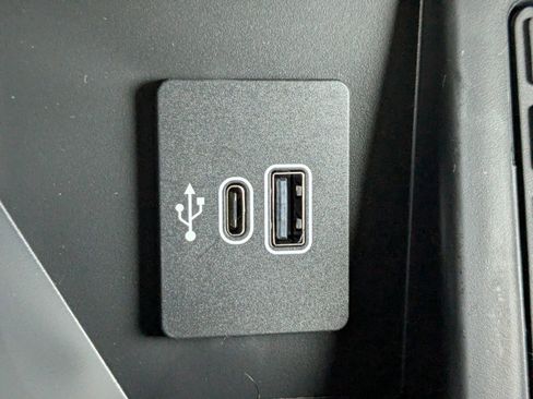 New 2025 Ford F150 Platinum w/ FX4 Off-Road Package image 25