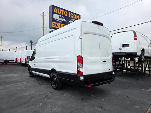 Used 2023 Ford Transit 250 148 High Roof Extended image 25