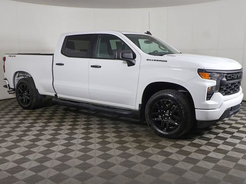 Used 2025 Chevrolet Silverado 1500 Custom AWD/4WD image 12