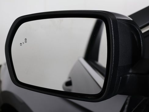 Used 2022 Ford Edge SEL w/ Convenience Package image 30