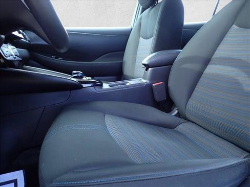 Used 2025 Nissan Leaf SV Plus FWD image 12