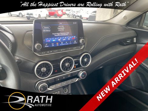 Used 2024 Nissan Sentra SV image 14